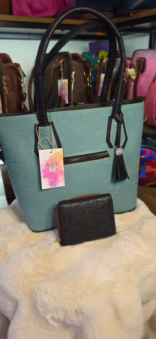 Baby blue Leather Handbag with wallet