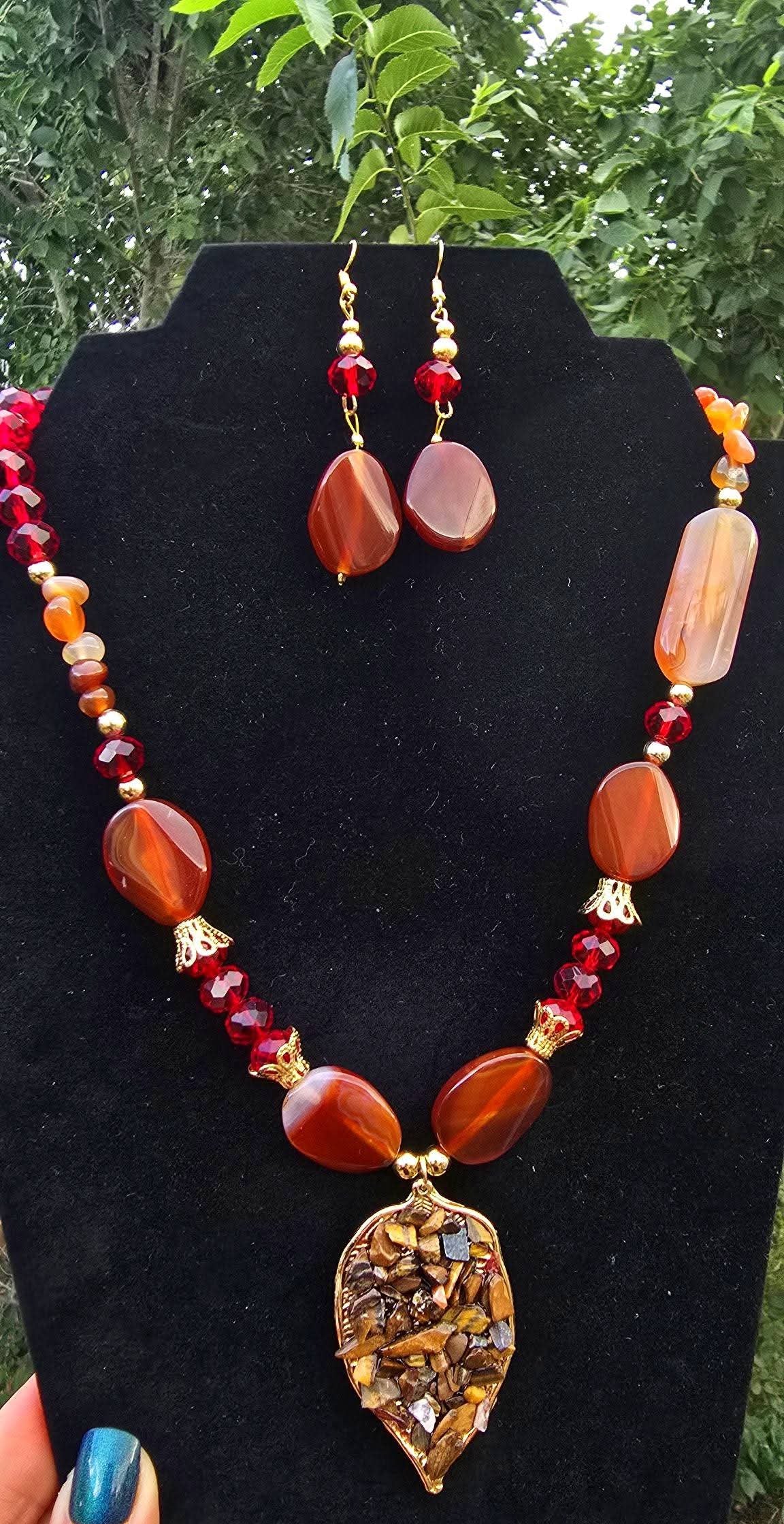 Natural Stone Leaf Pendant Sets